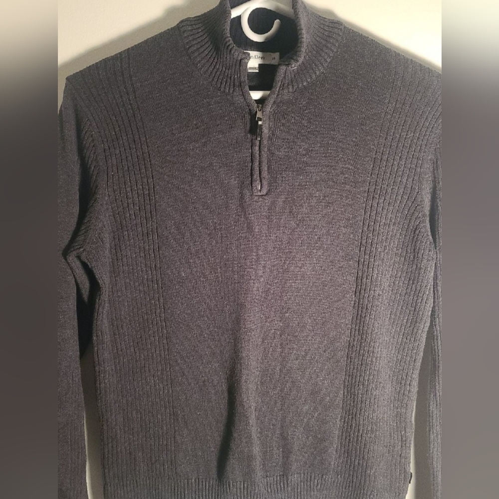 Calvin Klein Sweater